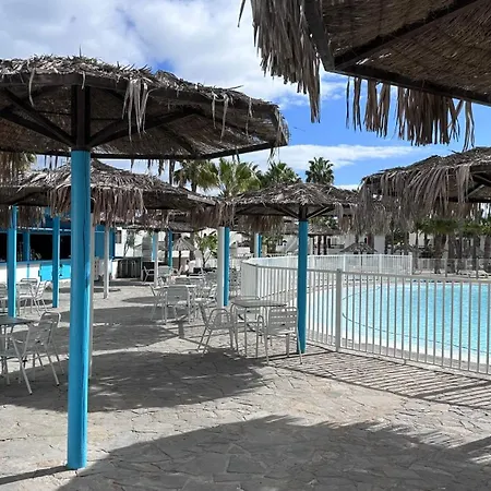 Pres De La * كوراليهو